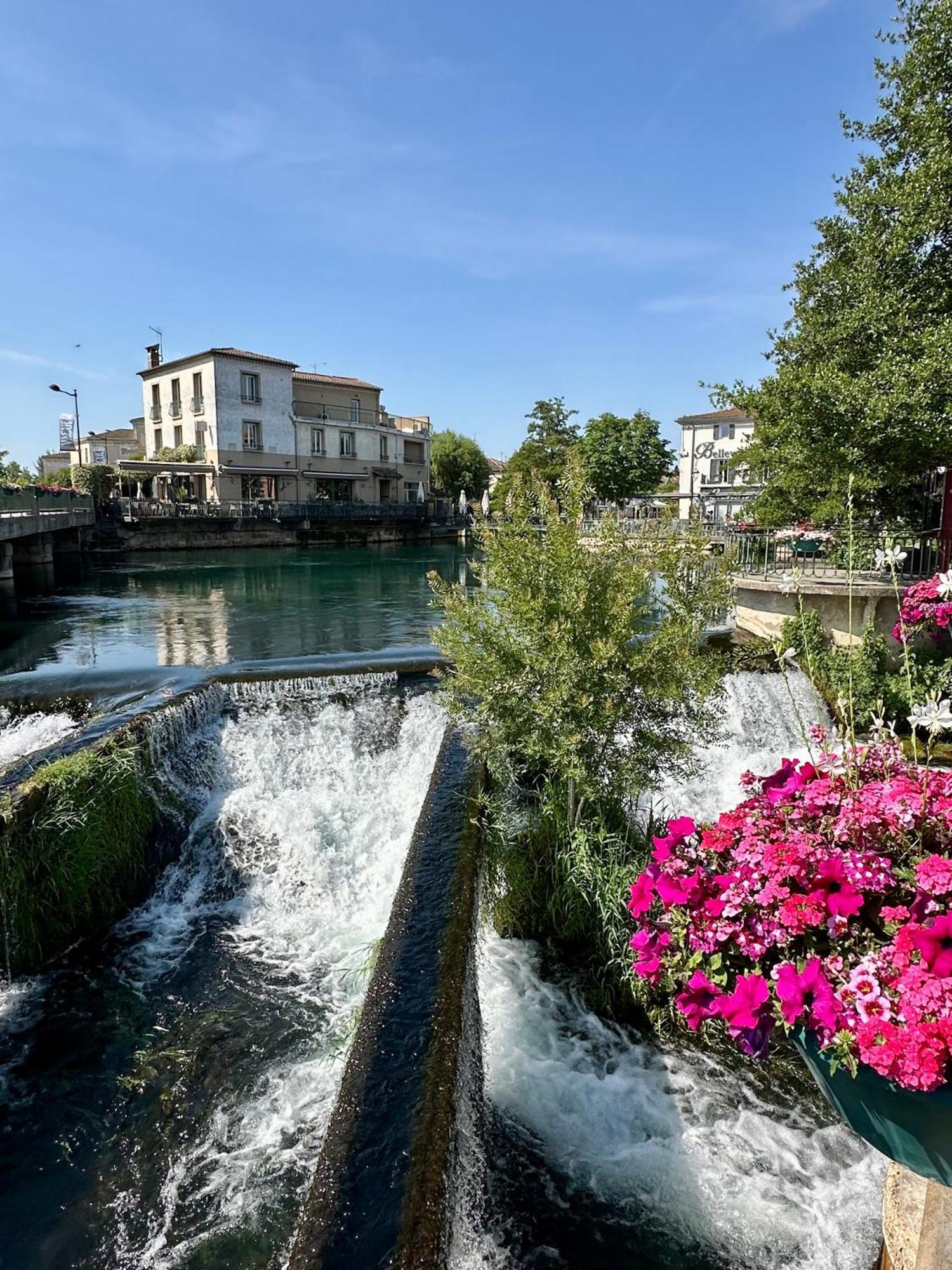 Lou Paseo : Appartement Brocante Centre Historique Л'Иль-сюр-ла-Сорг Экстерьер фото